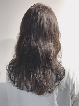 リー 東三国(Lee) セピアグレージュ