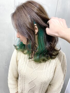 セシルヘアー(CECIL hair) CECIL 下北沢 インナーカラーグリーン×恐竜カラー