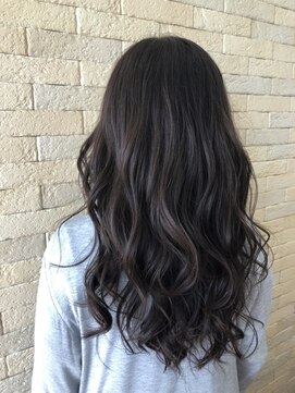 ターフタカサキディエル(TURF TAKASAKI D.L) 韓国系にも◎重ため/ゆるウエーブ×ロング