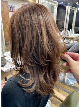 アリスバイアフロート 自由が丘(ALICe by AFLOAT) レイヤーカット