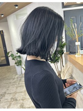 イット(it.) kana オリーブ 暗髪