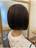 ぱっつりボブ