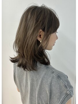 ガーデン オオタカノモリ(garden otakanomori) 小顔斜め前髪×グレージュカラー×くびれレイヤーc