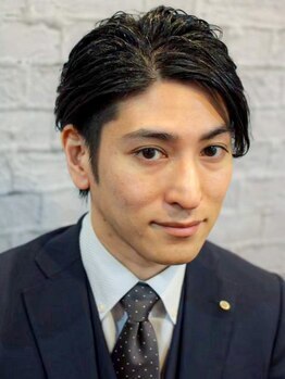 グレイスフルバーバーロンドン 大宮店(Graceful Barber London)の写真/[初回限定!カットコース¥4950]ON/OFFキマるStyleで新社会人デビュー★大人のbarberStyleはお任せ下さい！