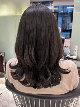 アピッシュ ギンザ(apish ginza) コテ巻き風パーマ/くびれパーマ/韓国風パーマ/前髪パーマ