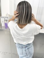 キング 高槻(K!ng) ハイライトカラーミルクティーベージュレイヤーカット