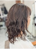 ミディアムレイヤーのパーマスタイル