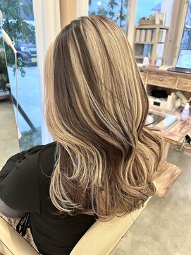 ミックスカラー　MIKU