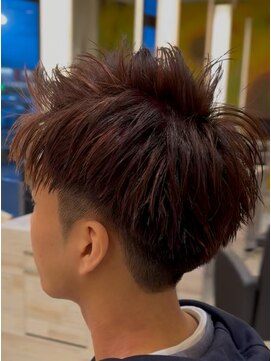 アップバングショート/ハイライトカラー