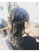 キュートなな編み込みハーフアップヘアアレンジ♪