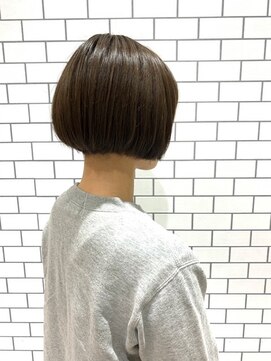 オット レイクウォーク(Otto) ◇モード系ミニボブ×インナーグレー◇