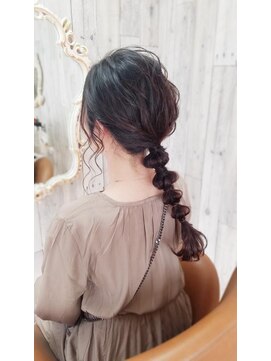 ラピスラズリ(Lapis Lazuli) キャンディーヘア　4 (ヘアセット専門店 下通 熊本)