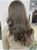 オリーブナチュラルハイライト_クールショートボブルフ