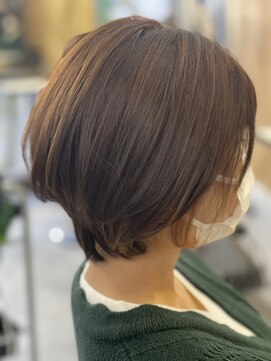 カーサ バイ ハミュウ たまプラーザ(CASA by Humium) 20代30代◎大人上品レイヤーハンサムショート【たまプラーザ】