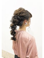 エンタリティ(entality) 【entality】お呼ばれヘアに！くしゅっとぽこぽこアレンジ