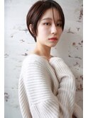 薄めバングのストレートショート☆