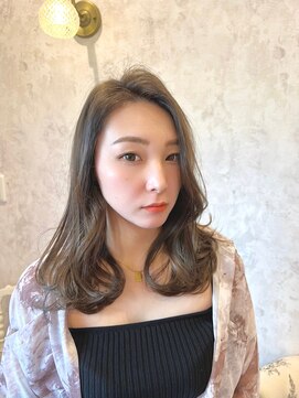 ディーヴァヘアーエズ(DIVA hair Eze) 【kotone】ナチュラルレイヤー*カーキベージュ