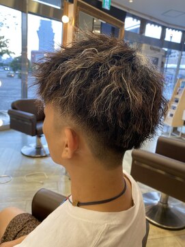 コワファースト 大分(COIFF1RST) メッシュキャップカラー