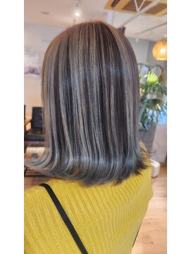 ブロッサム 熊谷店(Blossom) 切りっぱなしボブ×バレイヤージュ【熊谷/ボブ/ブリーチ】