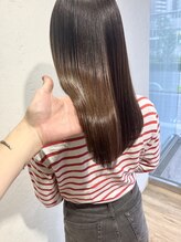口コミ高評価★美髪に導く酸性ストレート(縮毛矯正)&弱アルカリのダメージレス施術が好評♪<八尾>