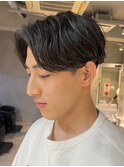 自然な毛流れでラフにキマるセンターパート×ニュアンスパーマ
