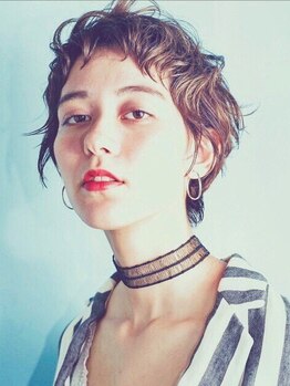 ニーチ(HИCH)の写真/骨格や髪質を見極めたカットで再現性の高いスタイルを実現!マンツーマンサロンだから相談もしやすい♪