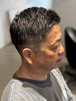 ホル(HOL) ベリーショート×テーパーフェード