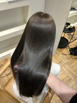 ロエ(LOE)&nbsp;透明感オリーブカラー！