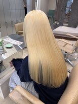 メゾンクペウ 梅田(Maison cope’u) 抜きっぱなしブロンド