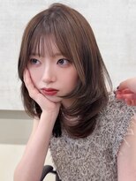 キアラ(Kchiara) 伸ばしかけも可愛いレイヤースタイル