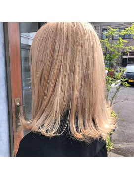 メルバイレガロ 水戸(mer by REGALO) ハイトーンブロンドベージュ