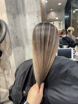 ラフ(LAFF) #黒髪#ボブルフ#ネビージュ#小顔#ワンレン