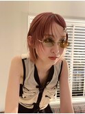 ピンクベージュ