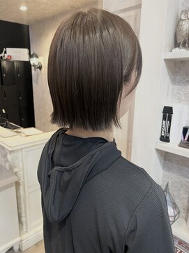 キャアリー(Caary) 福山美容室caary 切りっぱなしボブくすみベージュ透明感30代20代