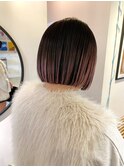 デザインカラーコントラストハイライト切りっぱなしボブ