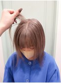 くすみベージュ