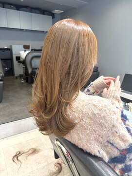 ガーデン タチカワ(garden tachikawa) 赤みのでにくいオリーブベージュ