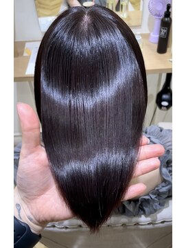 ルアナ ヘア アンド トリートメント(Luana) 艶髪縮毛矯正☆NOA