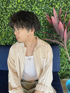 ニカヘアー(Nika hair) ツイストスパイラル