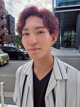 ソレイユトウキョウシブヤ(SOLEIL TOKYO shibuya) メンズ七三パートブリーチピンクベージュ