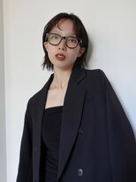 ビューズ(VIEWS)&nbsp;黒髪クラゲヘアーショートカットバングカット