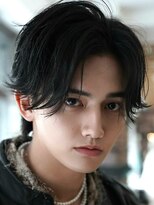 クィーンズガーデンバイケーツーギンザ(QUEEN’S GARDEN by K two GINZA)&nbsp;メンズカット/センターパート/ショート/ニュアンスパーマ