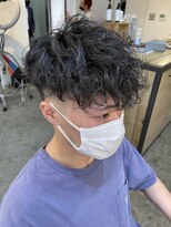 オムデュー(HOMME DEUX)&nbsp;【AOI】最新パーマスペインカール