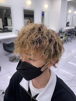 シードバイシャムロック(SEED by Shamrock)&nbsp;星川指名　ブリーチパーマ　波巻きスパイラル　波巻きパーマ