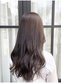 ナチュラルブラウンセミロングヘア