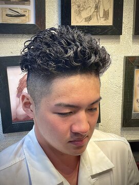 ヒロギンザ 大阪本店(HIRO GINZA) 宮城亮太風極道パーマ