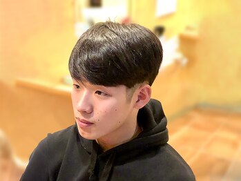AEGの写真/オンオフ決まるヘアスタイルが大人気◎理想のスタイルを叶えます！【学生応援！カット￥3300～】