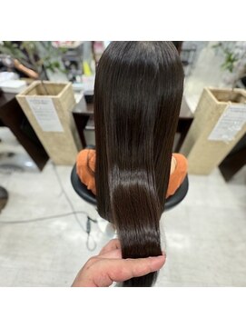 アイズ 本厚木(AIZU) ツヤ髪スタイル