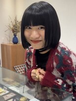 ヤイエ 青山店(yiye)&nbsp;ボブ/姫カット/ レイヤー/ブルーブラック