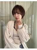 抜け感丸みショートボブ